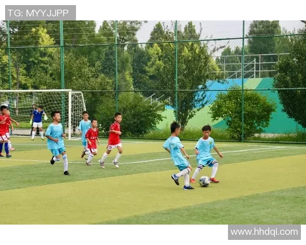 足球小将中年：重燃梦想的绿茵岁月与人生的精彩转折